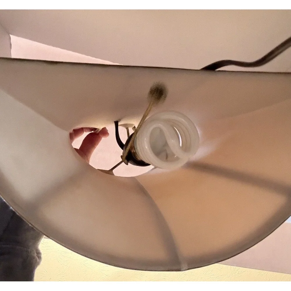 Over Ledge/Door/Rod Floating Bell Shape Shade Plug-In Pull Light‎